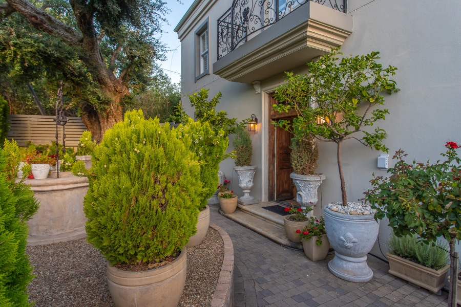 3 Bedroom Property for Sale in Franschhoek Western Cape